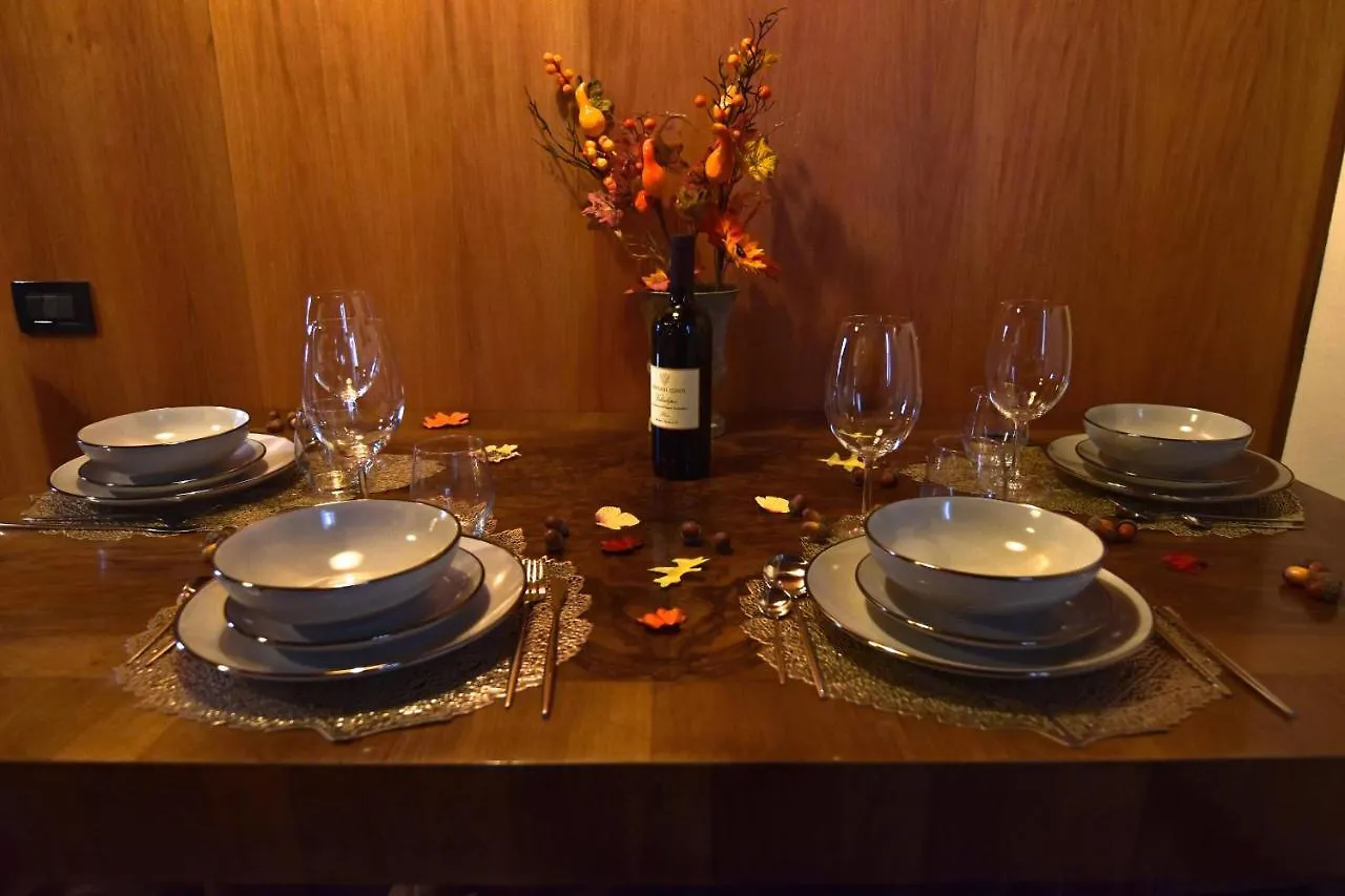 Pura Vida Apartment Deluxe - Upper Bergamo, 3 Min Walk Piazza Vecchia 0*, Bergamo Italien