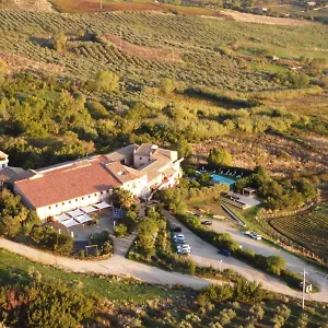 agriturismo-masseria-la-chiusa.sicilyhotelsitaly.net/